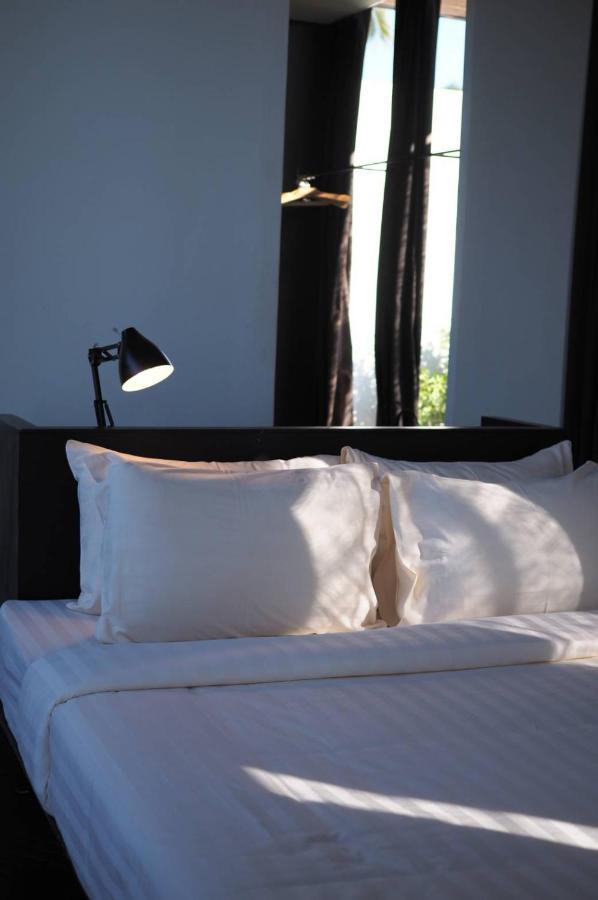 Deepspace Cabin On Quiet Beach Ko Lanta Esterno foto